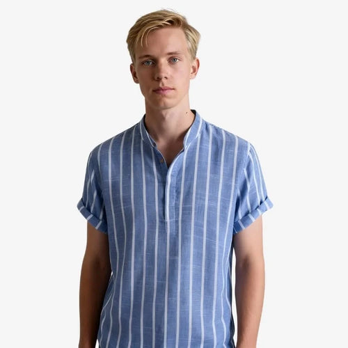 camisa gola padre masculina azul listrada frente — Soffisticata