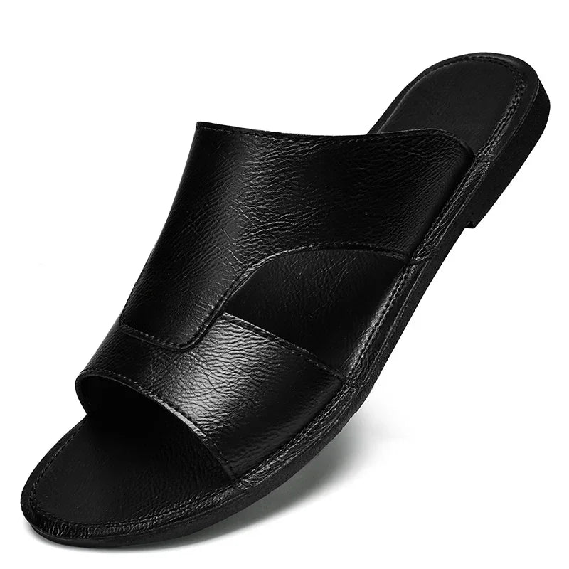 Sandália de Couro Soffisticata Taviani Preto.