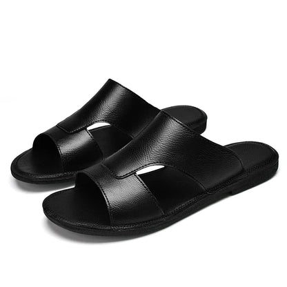 Sandália de Couro Soffisticata Taviani Preto.
