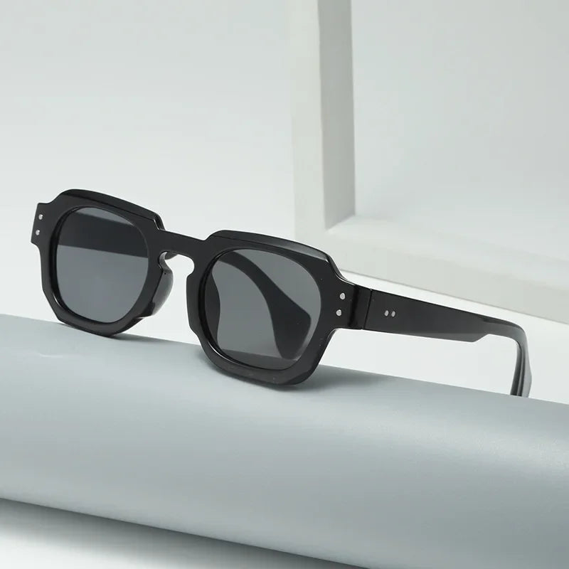 Óculos de sol masculino preto Soffisticata — vista em perspectiva