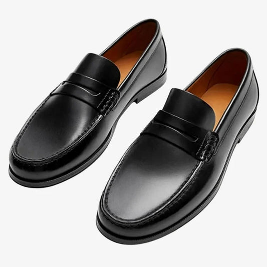 Sapato Loafer Penny Masculino Preto couro genuíno Soffisticata par frontal