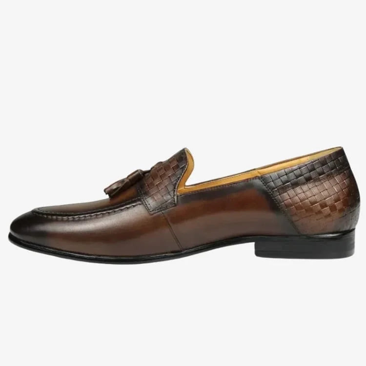 Sapato loafer tassel marrom vista lateral direita — Soffisticata